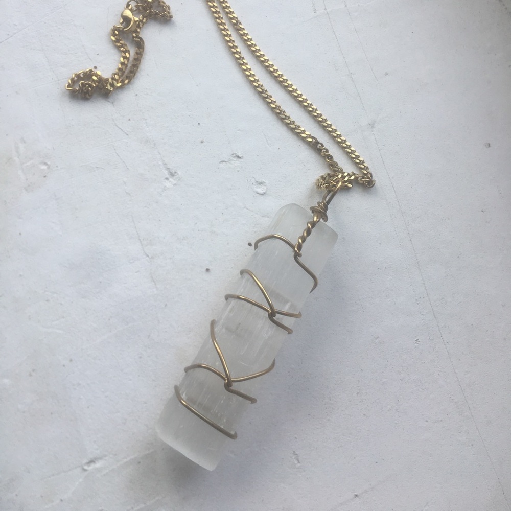 Selenite wand, handmade; gold plated necklace